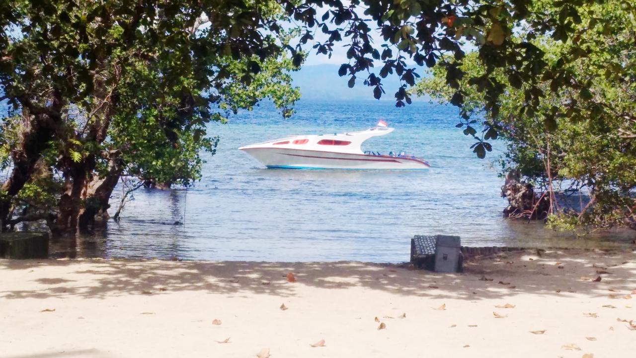 Jonaths Cottage Bunaken Extérieur photo