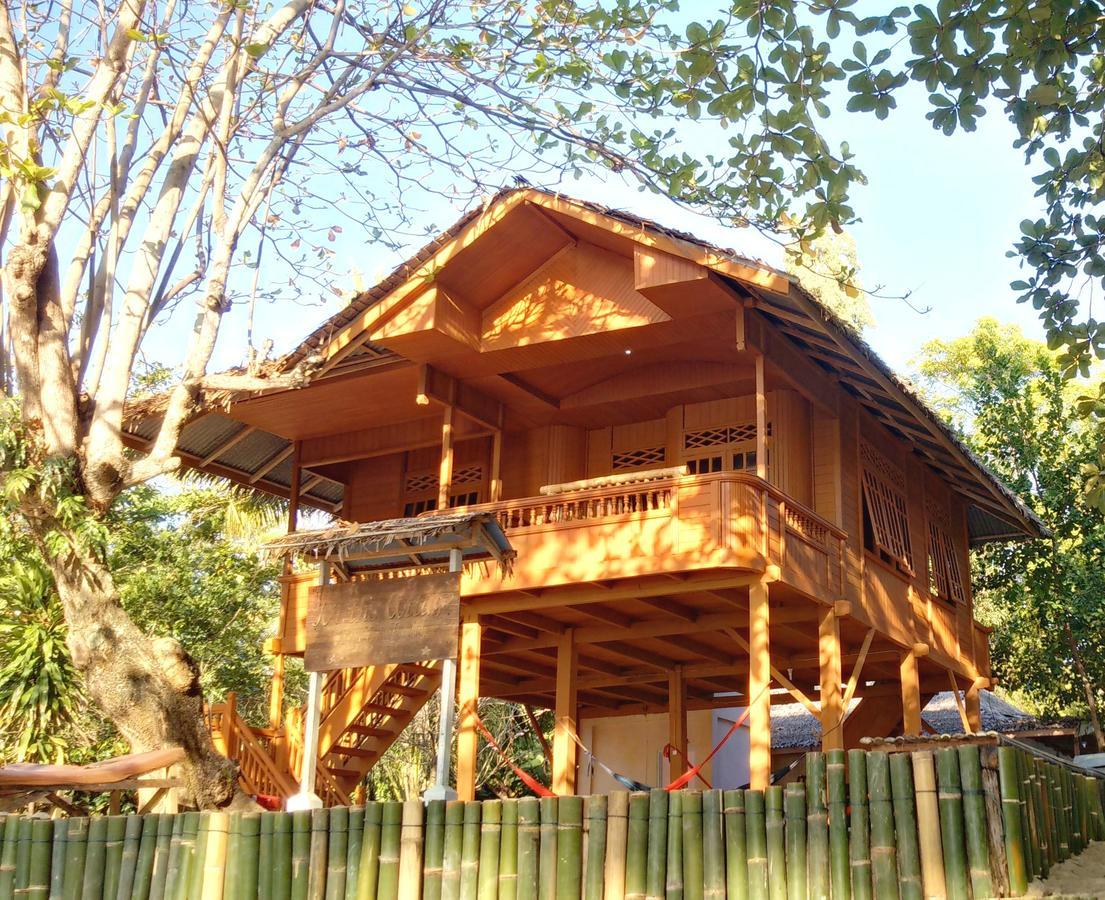 Jonaths Cottage Bunaken Extérieur photo